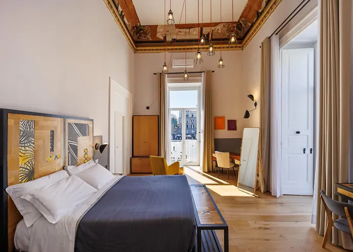 The Dante House By House In Naples